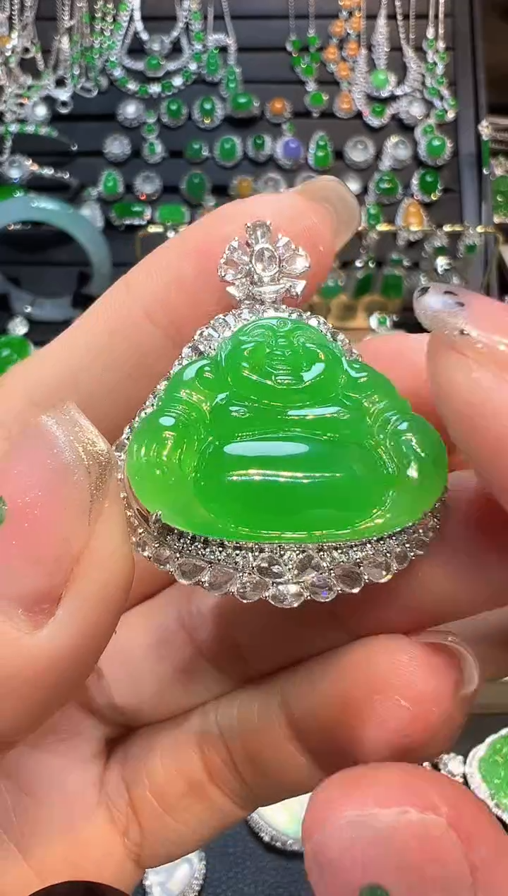 【闪购商品】翡翠颈饰18K金镶嵌佛公