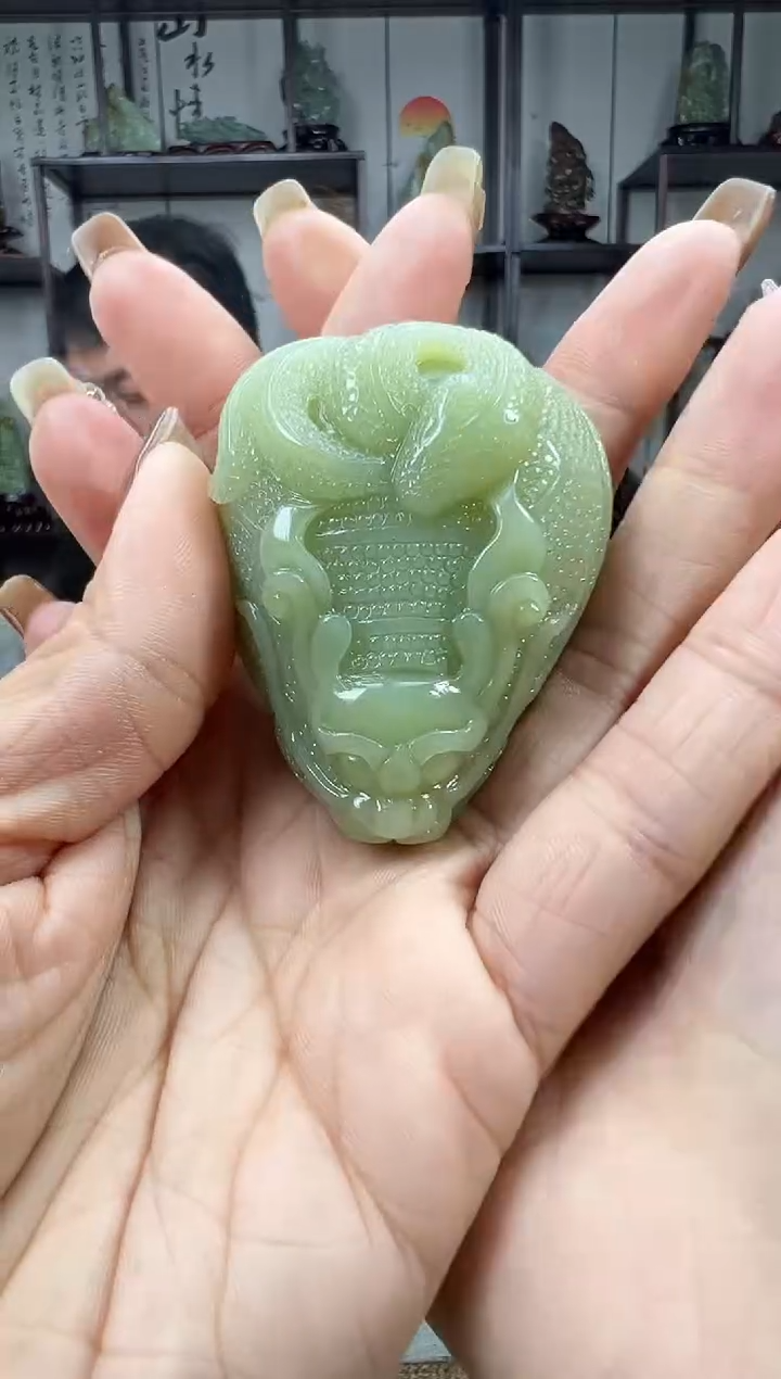 未镶嵌和田玉把件1