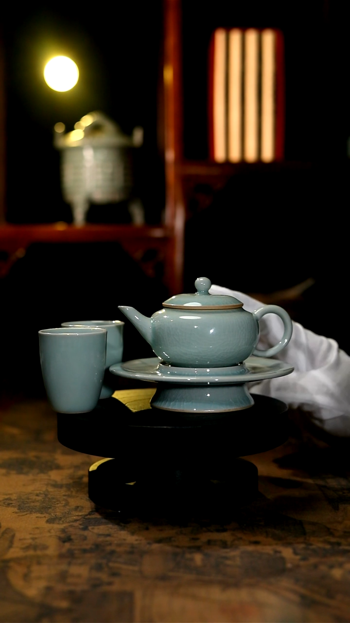 【闪购商品】壶原矿青绿釉小水平壶