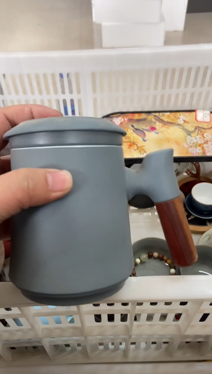 杯子瓷无运费险有瑕疵的摄影的产品有使用过的痕迹有点脏介意勿拍