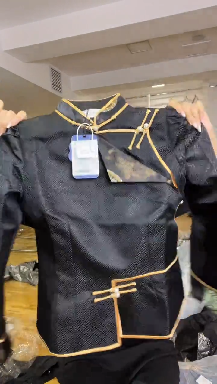 M码       90-105斤  外套  福利