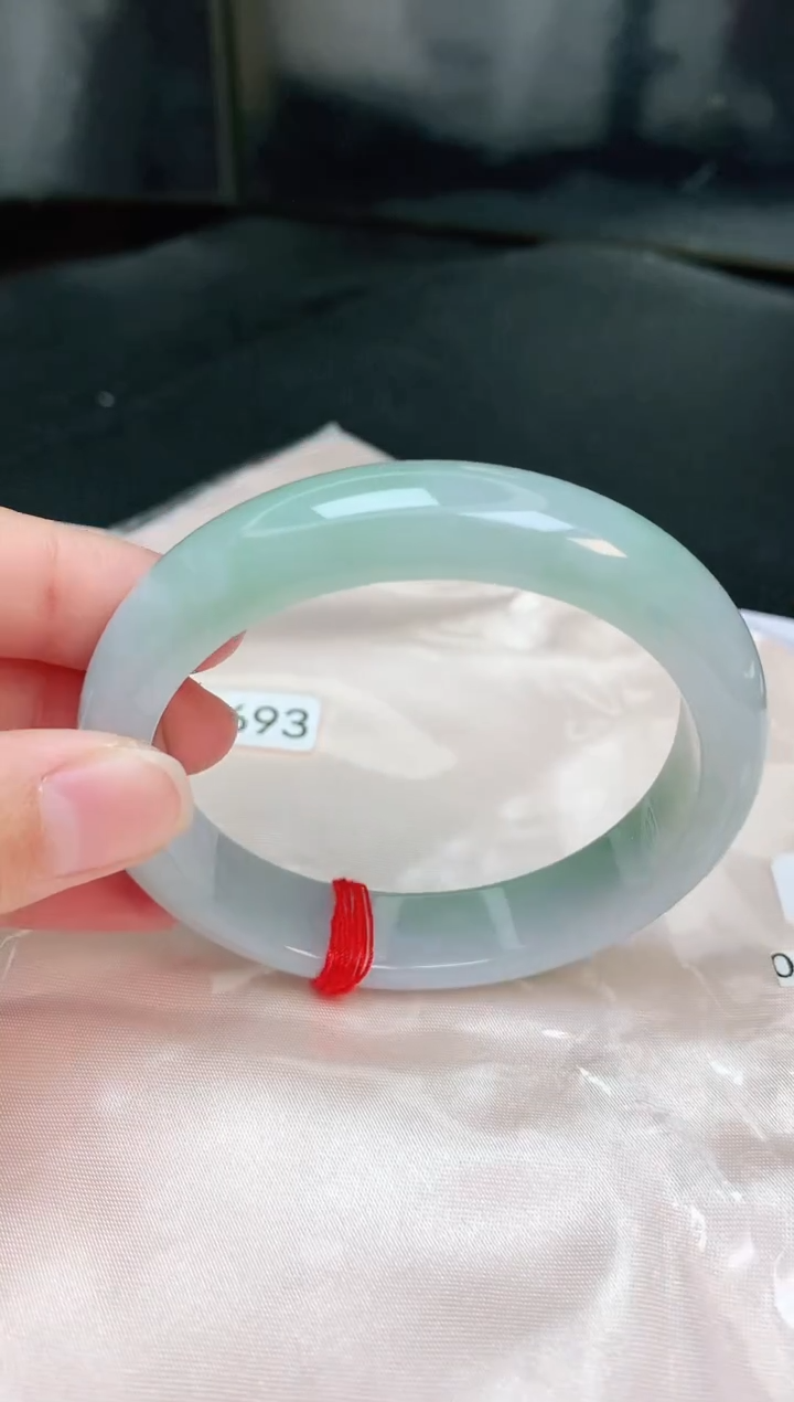 【闪购商品】翡翠手镯未镶嵌缅甸天然A货翡翠手镯