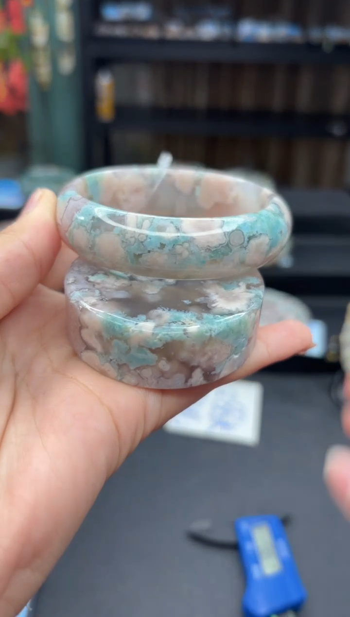 【闪购商品】石英质玉手镯未镶嵌49（57圈赠送镯心）