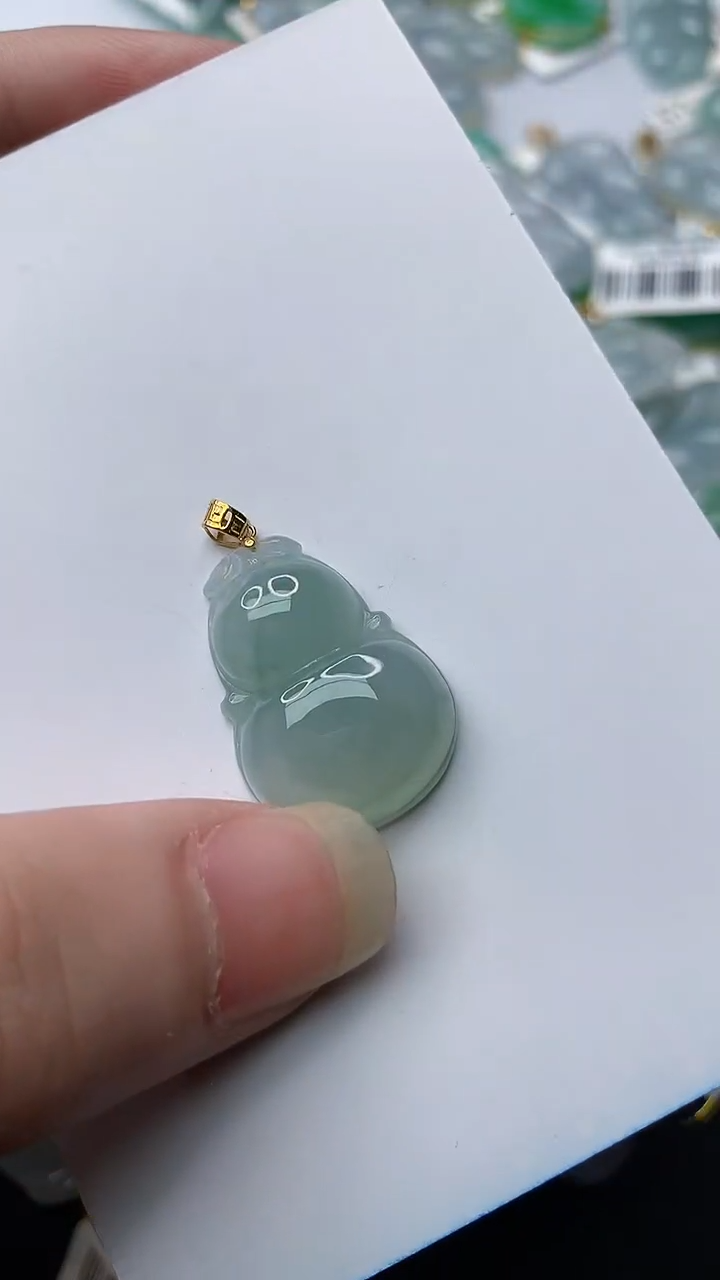 【闪购商品】翡翠颈饰18K金镶嵌50.........