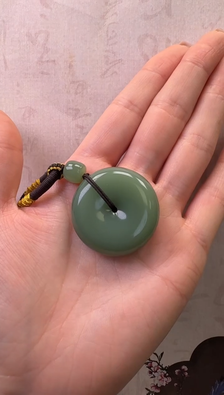 【闪购商品】和田玉（碧玉）吊坠未镶嵌粉青平安扣