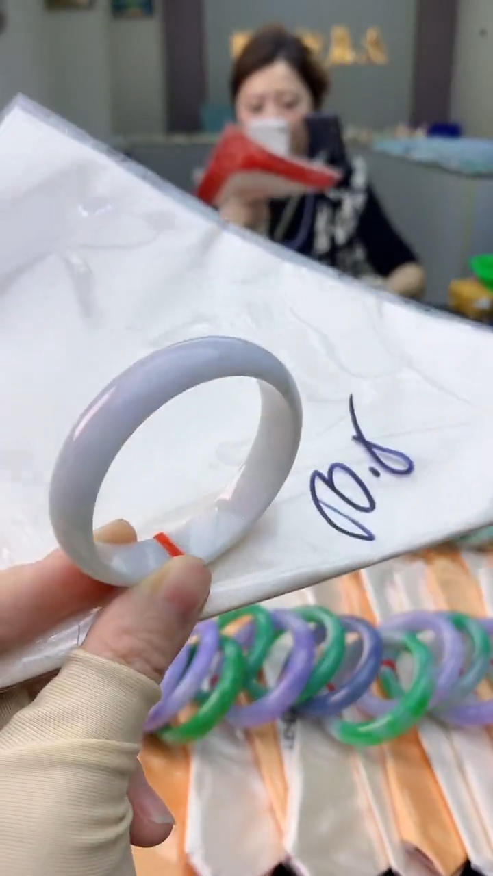 未镶嵌手镯翡翠0013926275