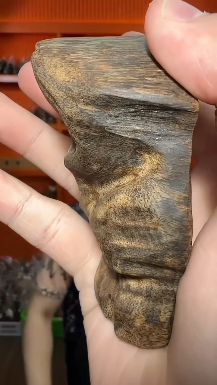 沉香手把件465号棋楠包头多样性发一