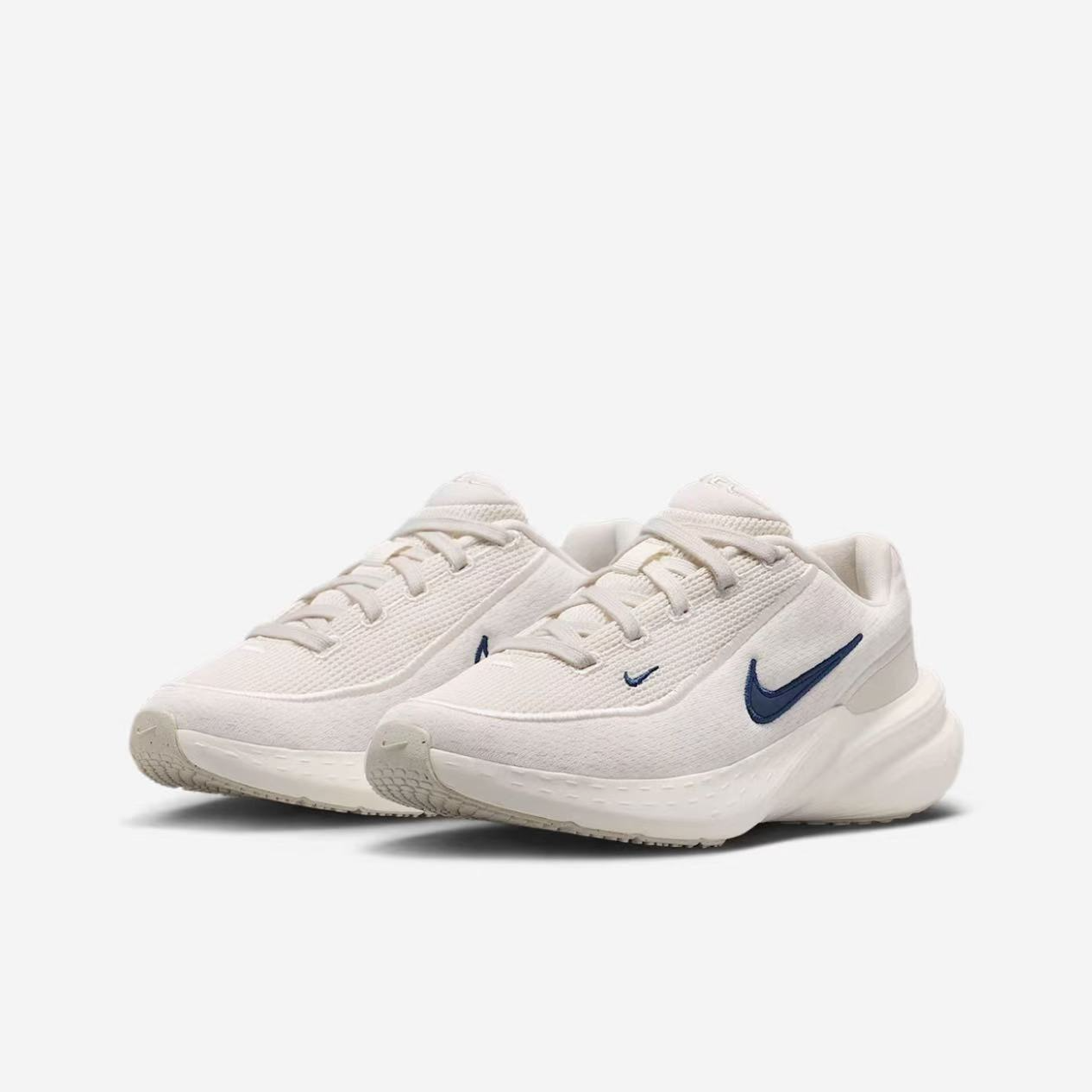 NIKE UPLIFT SC (GS)耐克女款休闲百搭运动鞋IF1749-007