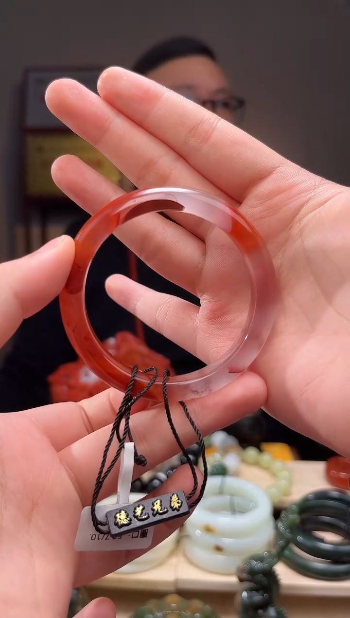 颈饰未镶嵌南红玛瑙52.5