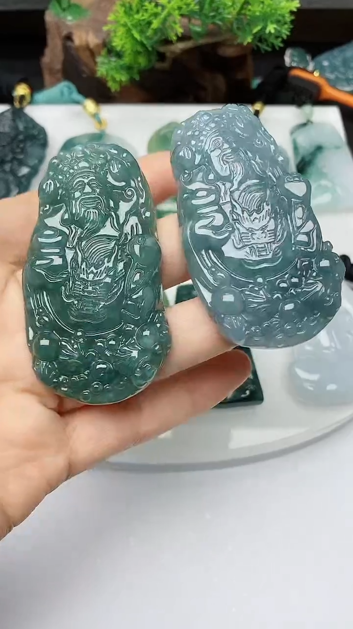 【闪购商品】翡翠颈饰未镶嵌多样性发其一