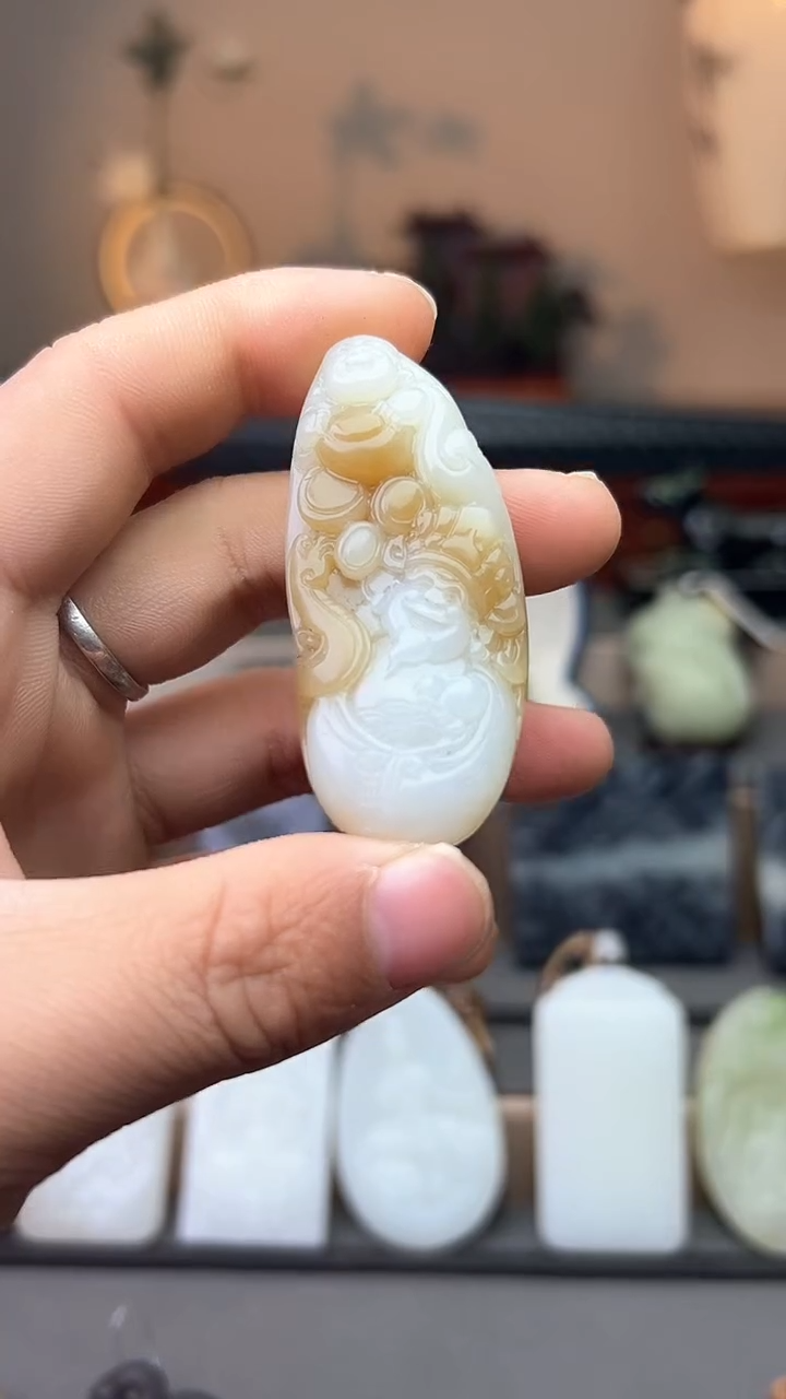 【闪购商品】和田玉把件未镶嵌吊坠