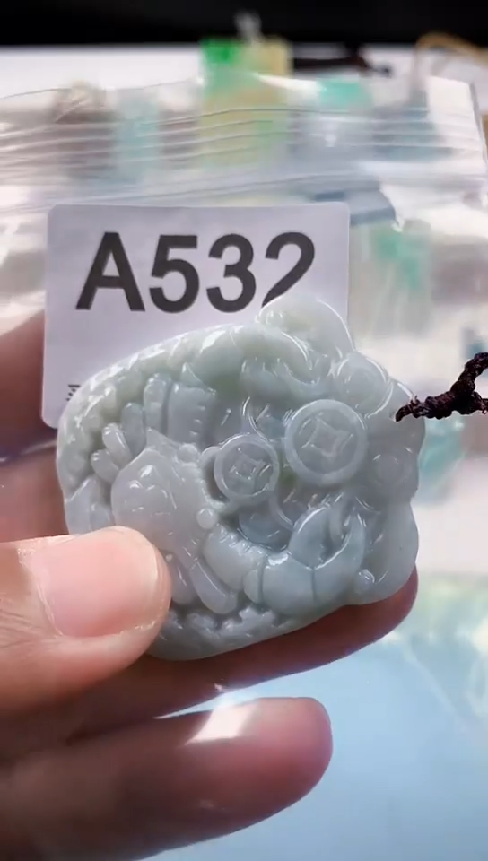 【闪购商品】翡翠挂件未镶嵌天然翡翠吊坠挂件