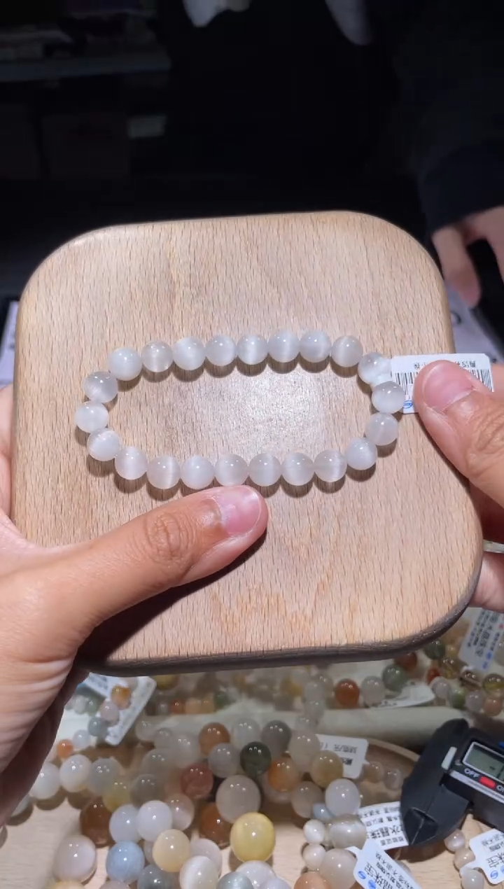 【闪购商品】水晶手链未镶嵌205号多样性发货一D 8+