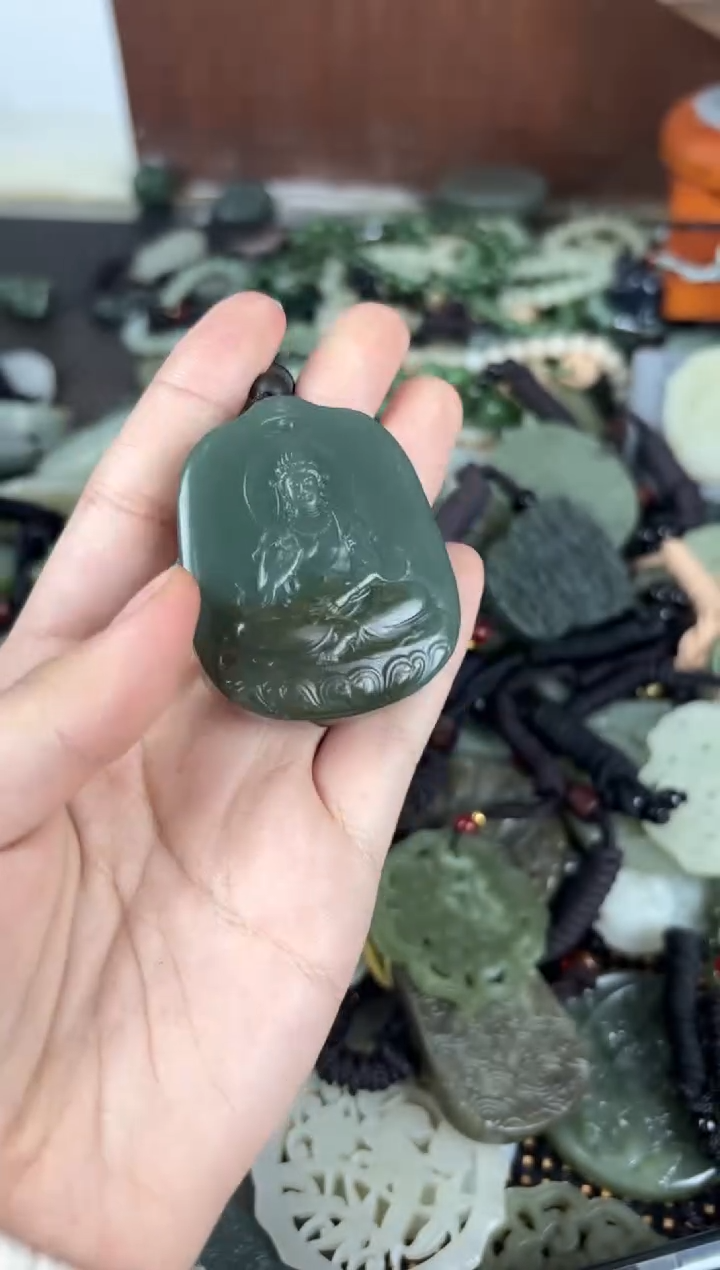 【闪购商品】和田玉颈饰未镶嵌1