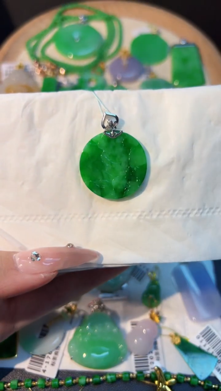 【闪购商品】翡翠颈饰18K金镶嵌Y缅料A货/支持复检/一件