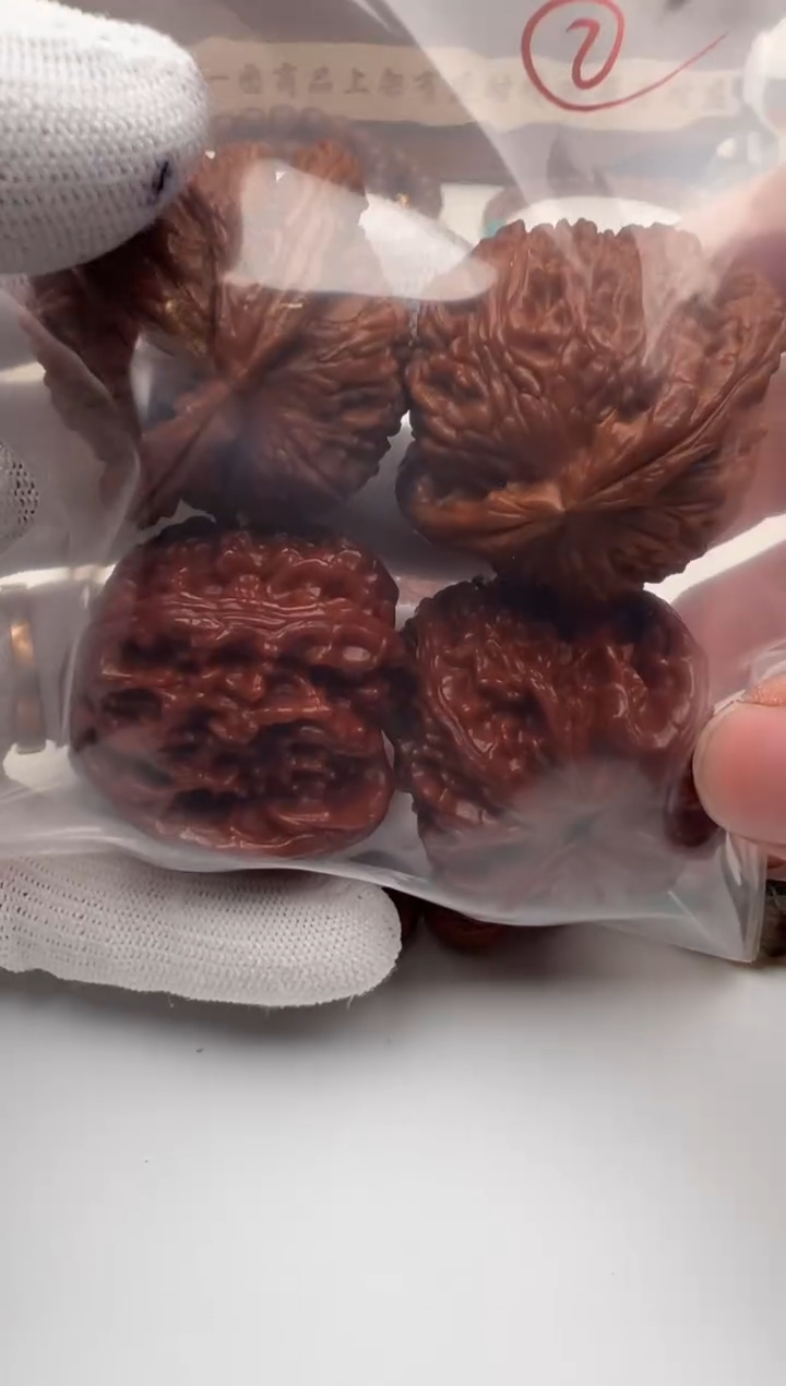 【闪购商品】文玩核桃把件核桃两对