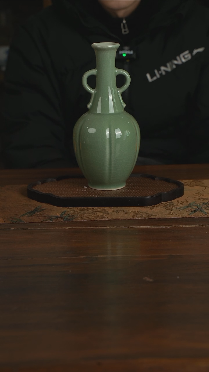 【闪购商品】景德镇陶瓷灯笼瓶