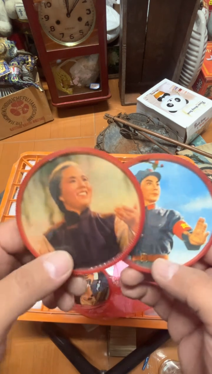 手工艺品琉璃武*风摆件