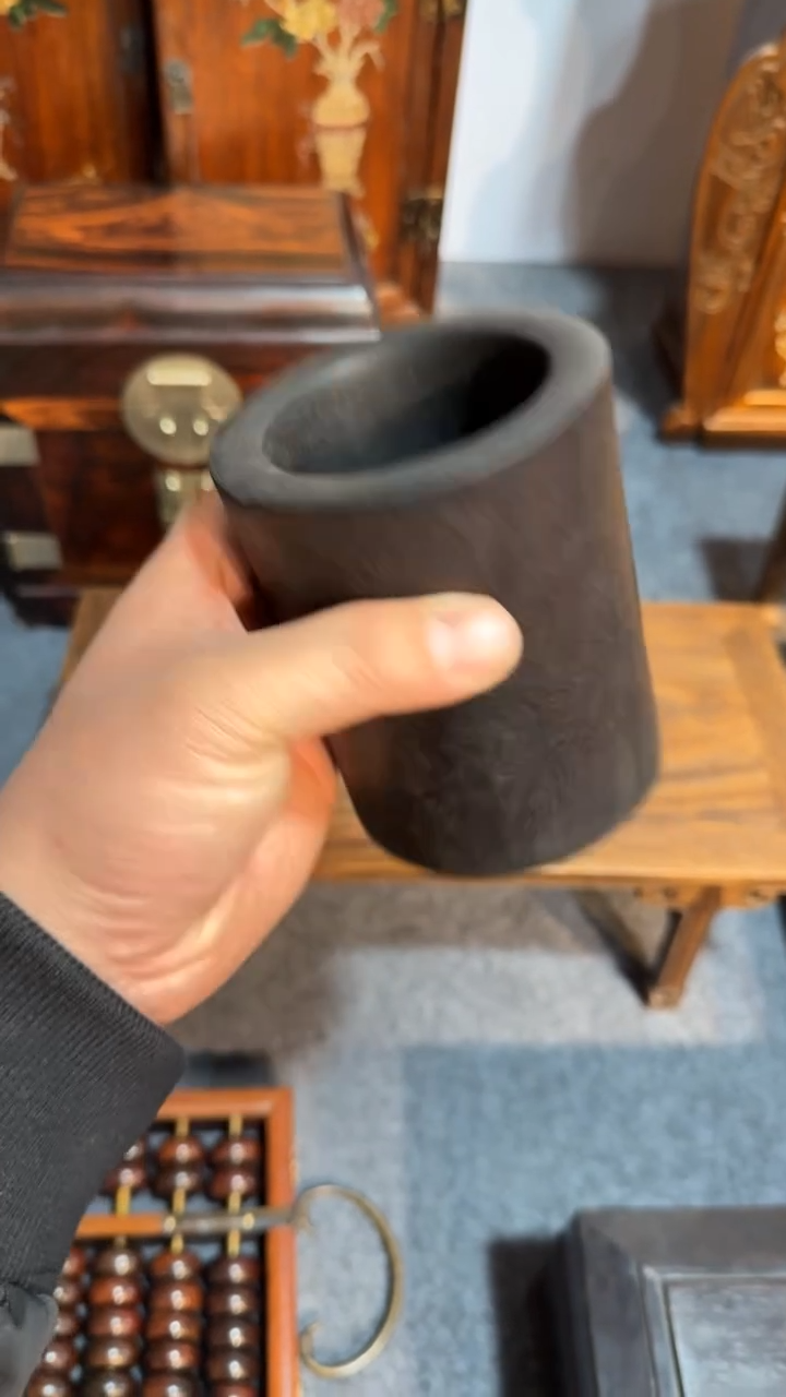 木福利             笔筒