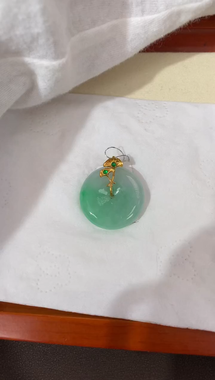 【闪购商品】翡翠颈饰18K金镶嵌天然缅甸a货翡翠