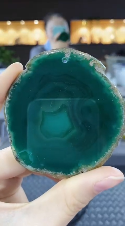 未镶嵌颈饰玛瑙/玉髓猫****?玛瑙