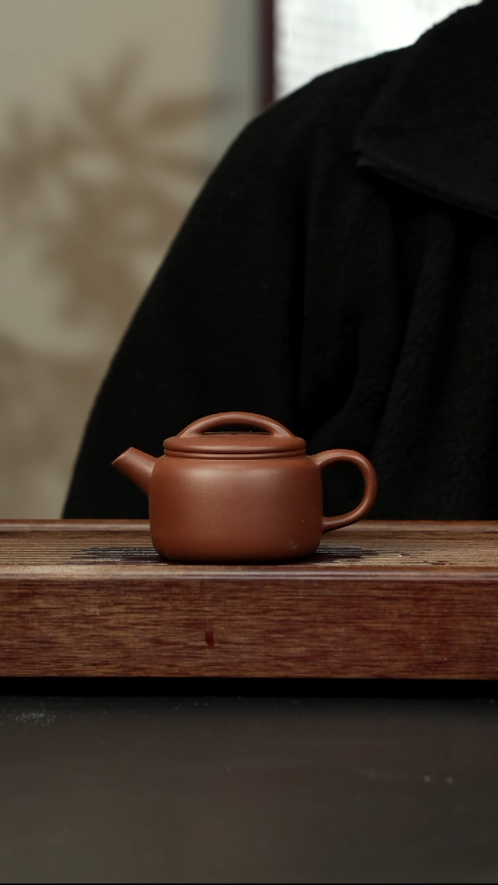 紫砂茶壶底槽清 桥钮巨轮