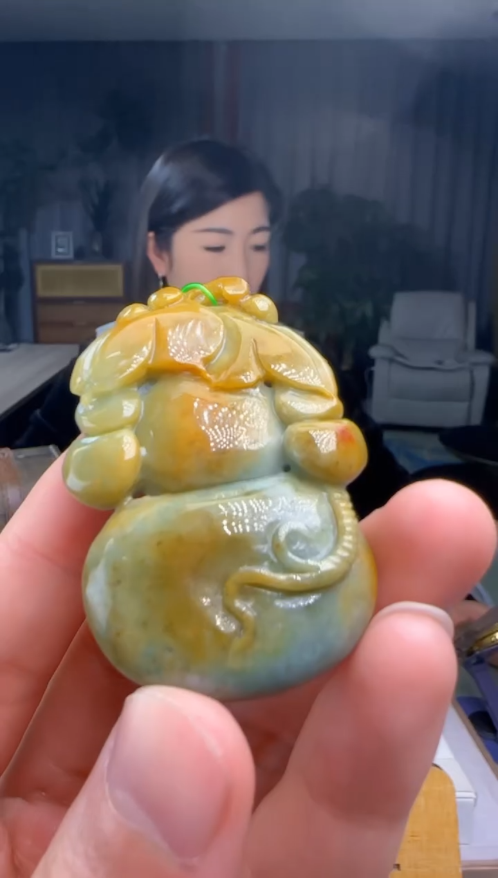 【闪购商品】翡翠吊坠(不含链)未镶嵌DY@@60B7J13506