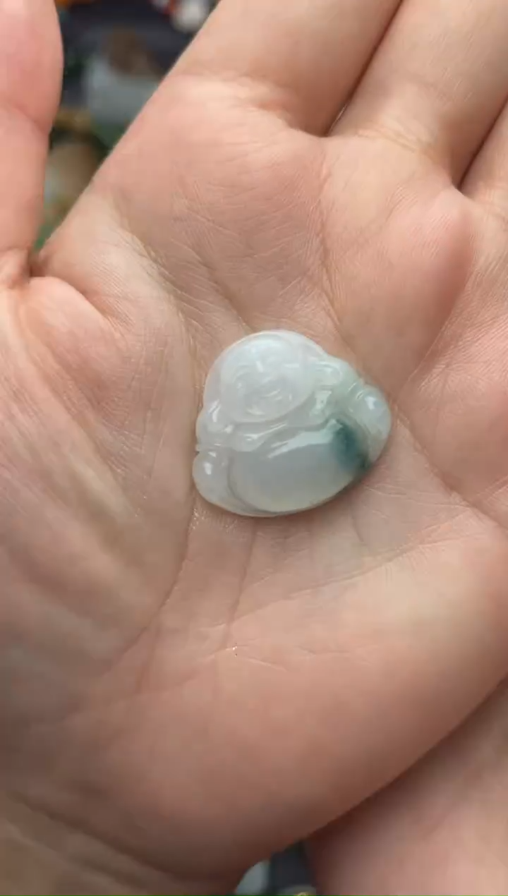 颈饰未镶嵌翡翠大肚佛