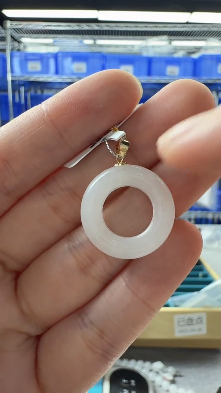 和田玉未镶嵌颈饰172秒拍号假一罚十