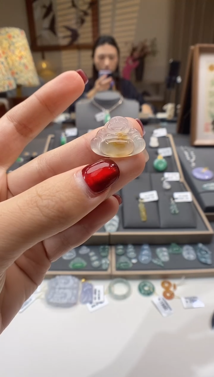 【闪购商品】翡翠颈饰未镶嵌佛公