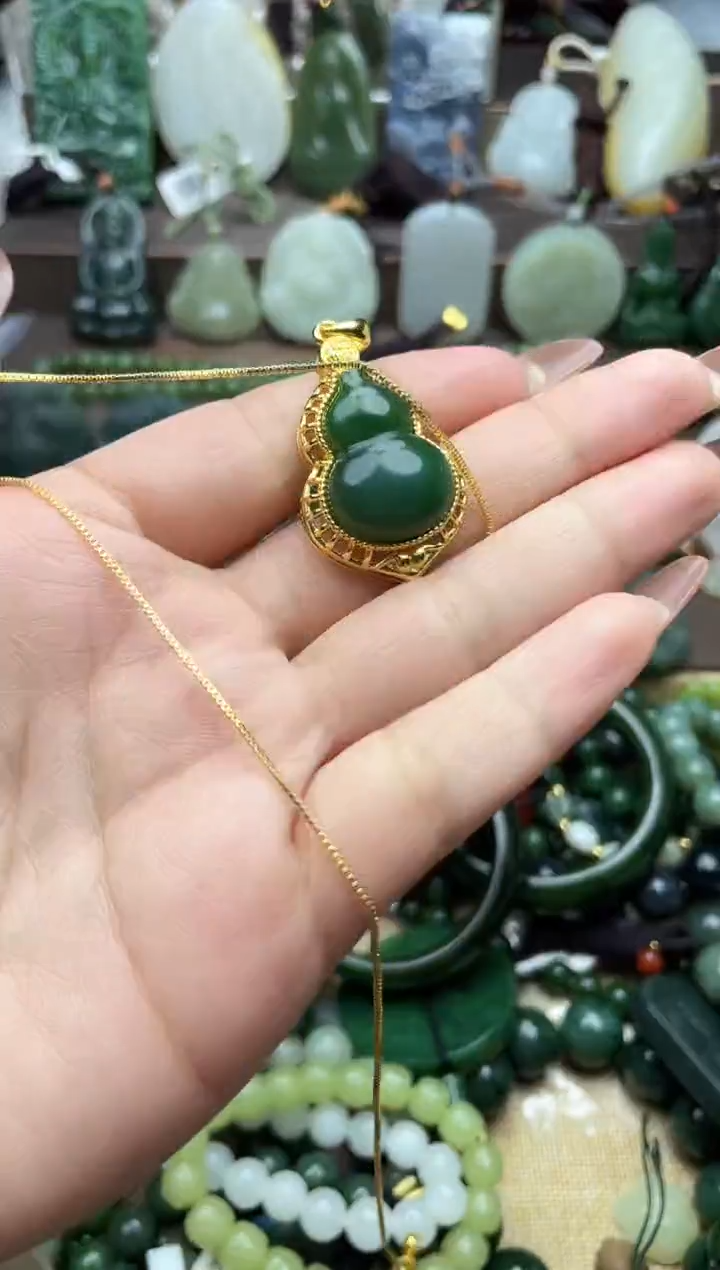 颈饰银S925镶嵌和田玉和田玉吊坠多样性拍一发一