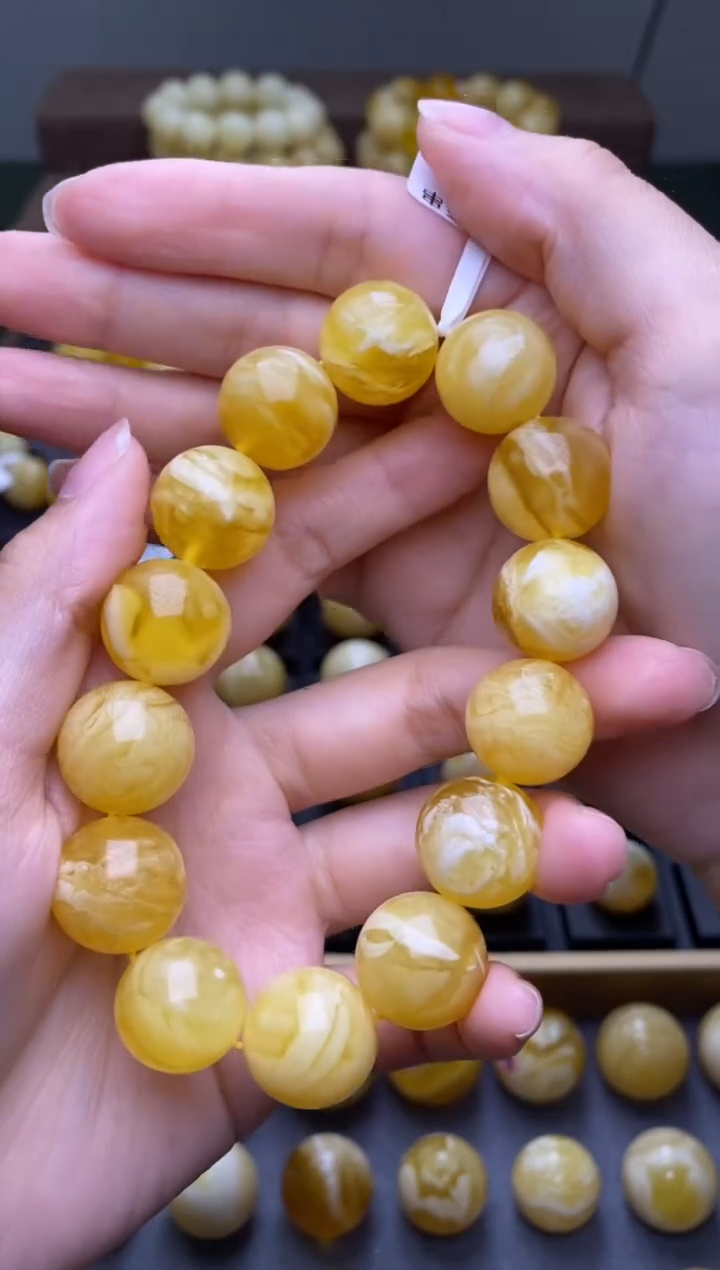 【闪购商品】琥珀裸石未镶嵌大小姐珠宝严选275