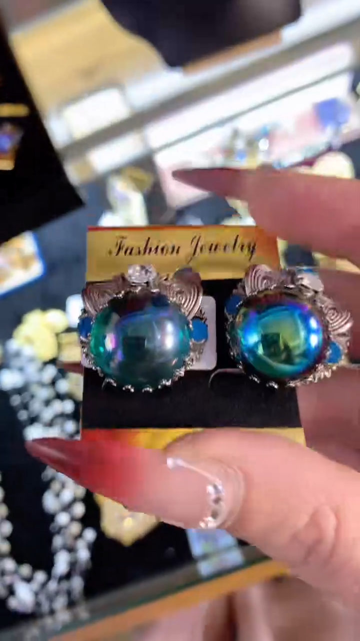 【闪购商品】瓷片楚楚中古珠宝甄选不退换