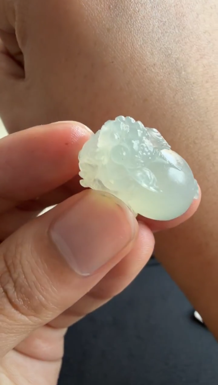 未镶嵌定制翡翠貔貅