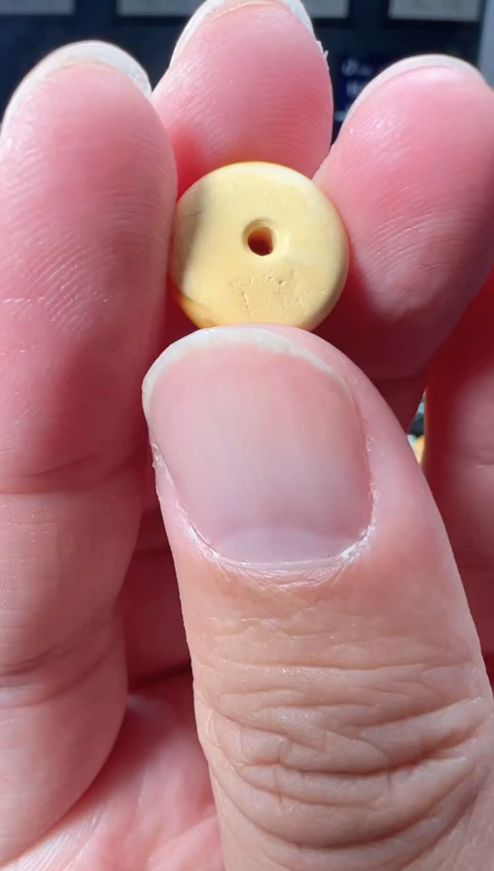 【闪购商品】琥珀裸石未镶嵌（微瑕）橘皮花蜡饼子-S9