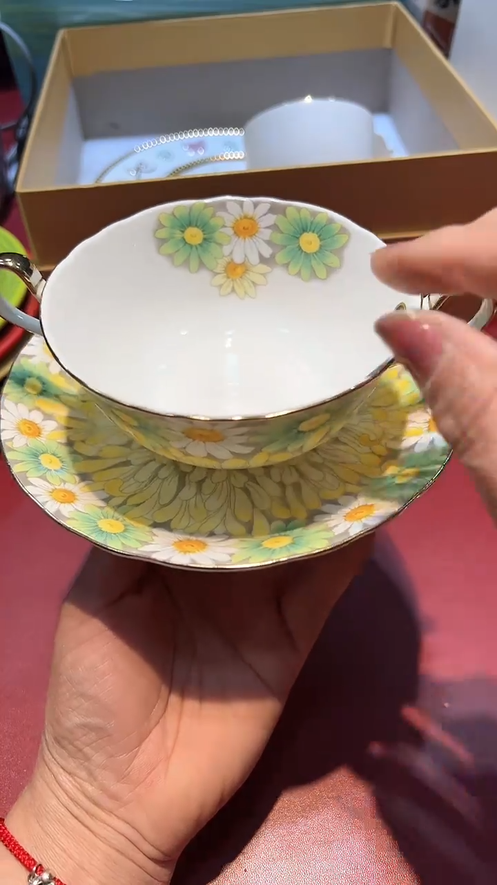 【闪购商品】瓷片锅碗瓢盆一件不剩