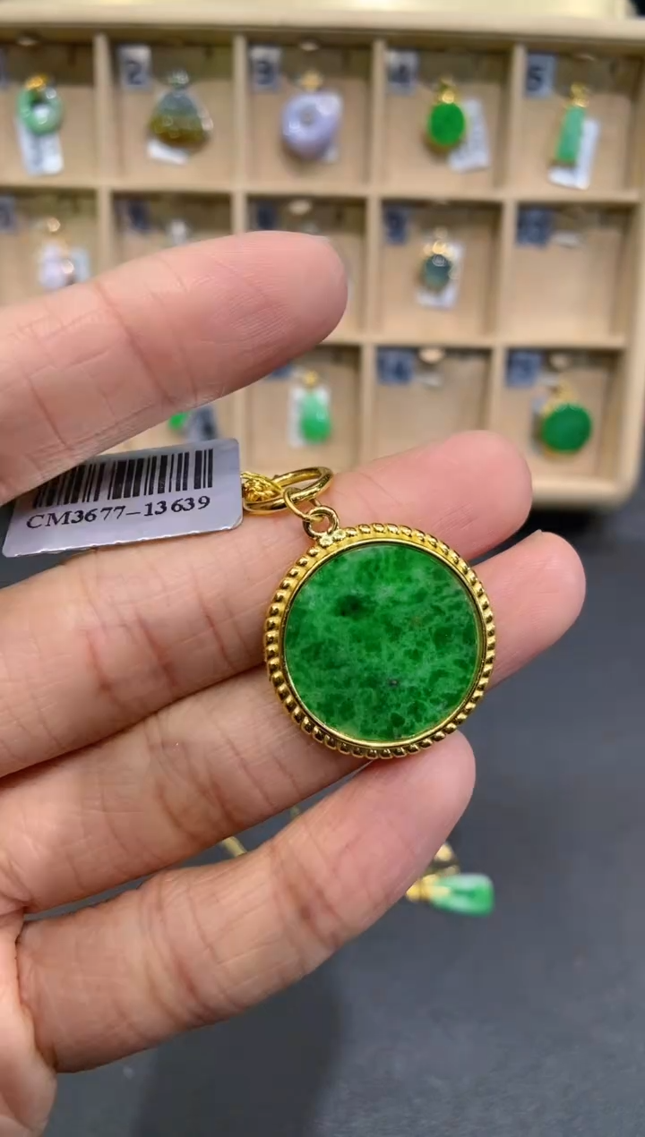 【闪购商品】翡翠吊坠(不含链)银S925镶嵌无事牌