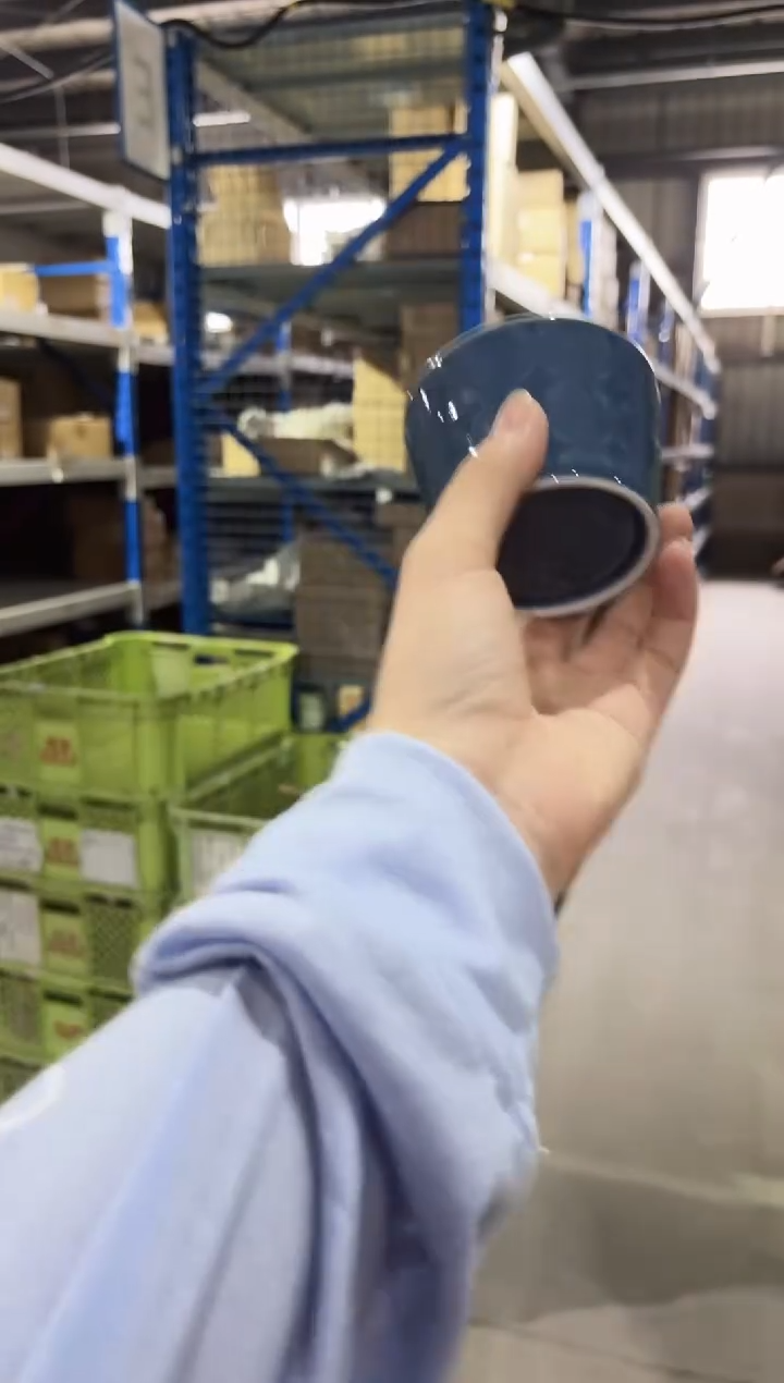 瓷（D）RONDE カップ　（薄瑠璃）