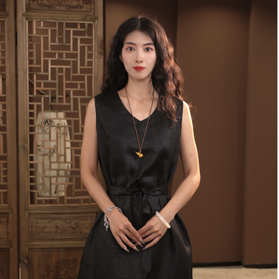 新中式国风宽松型百搭黑色连衣裙-9001