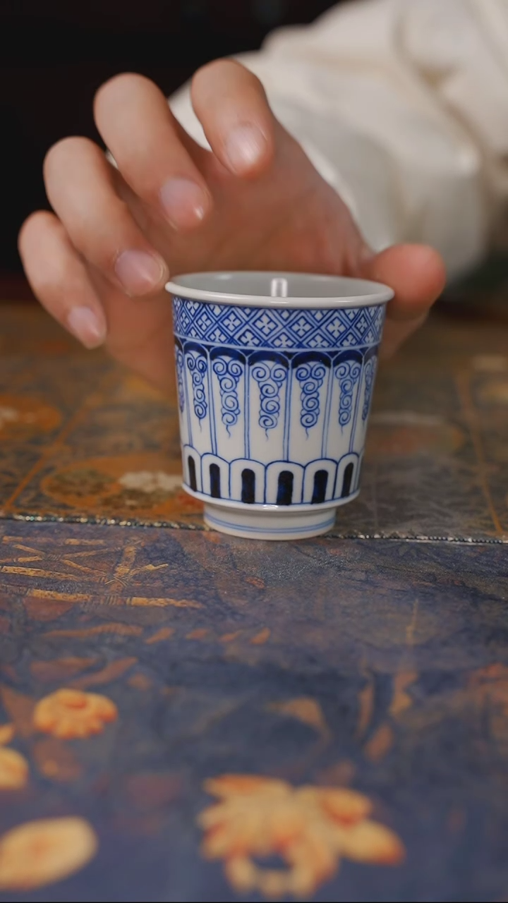 【闪购商品】杯福利卷草直口杯