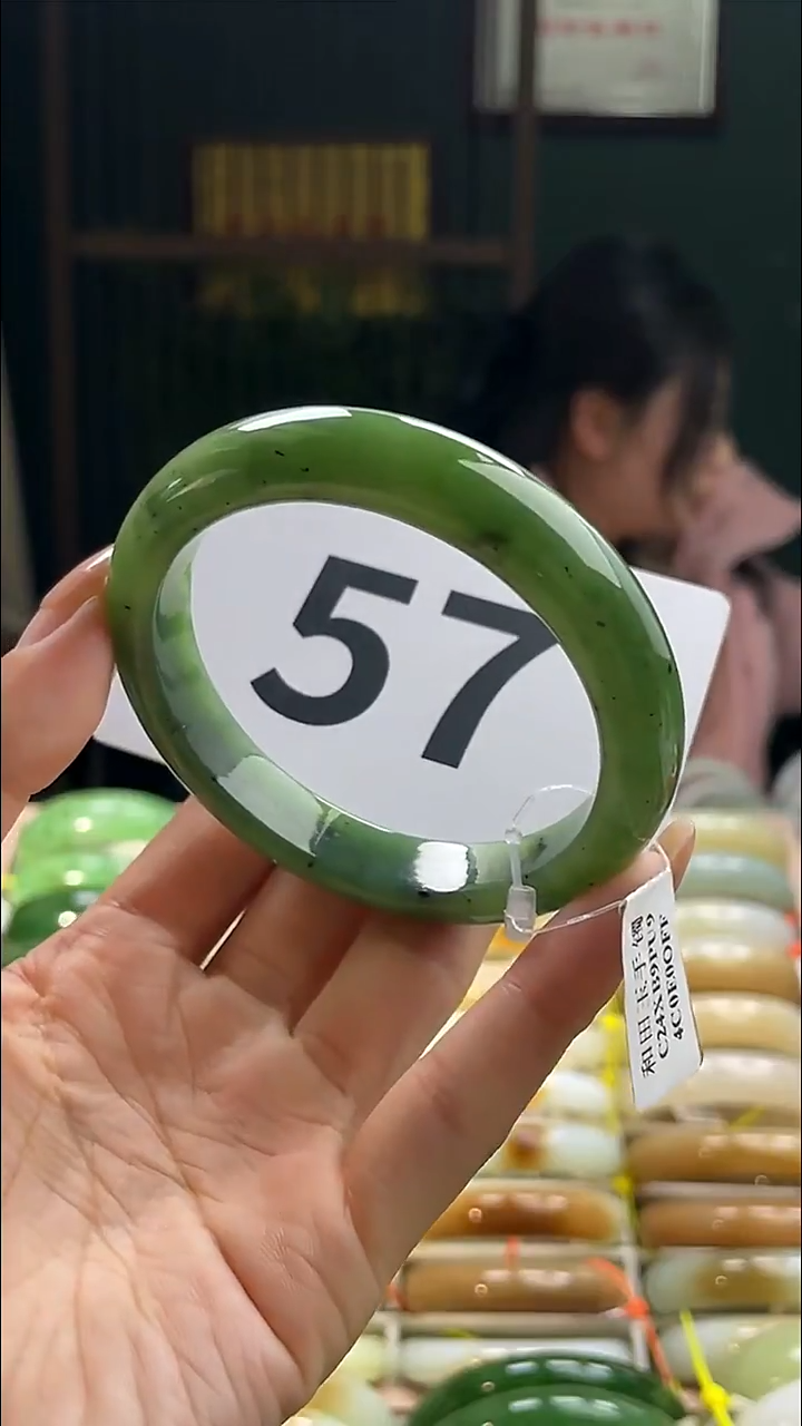 定制和田玉和田玉手镯