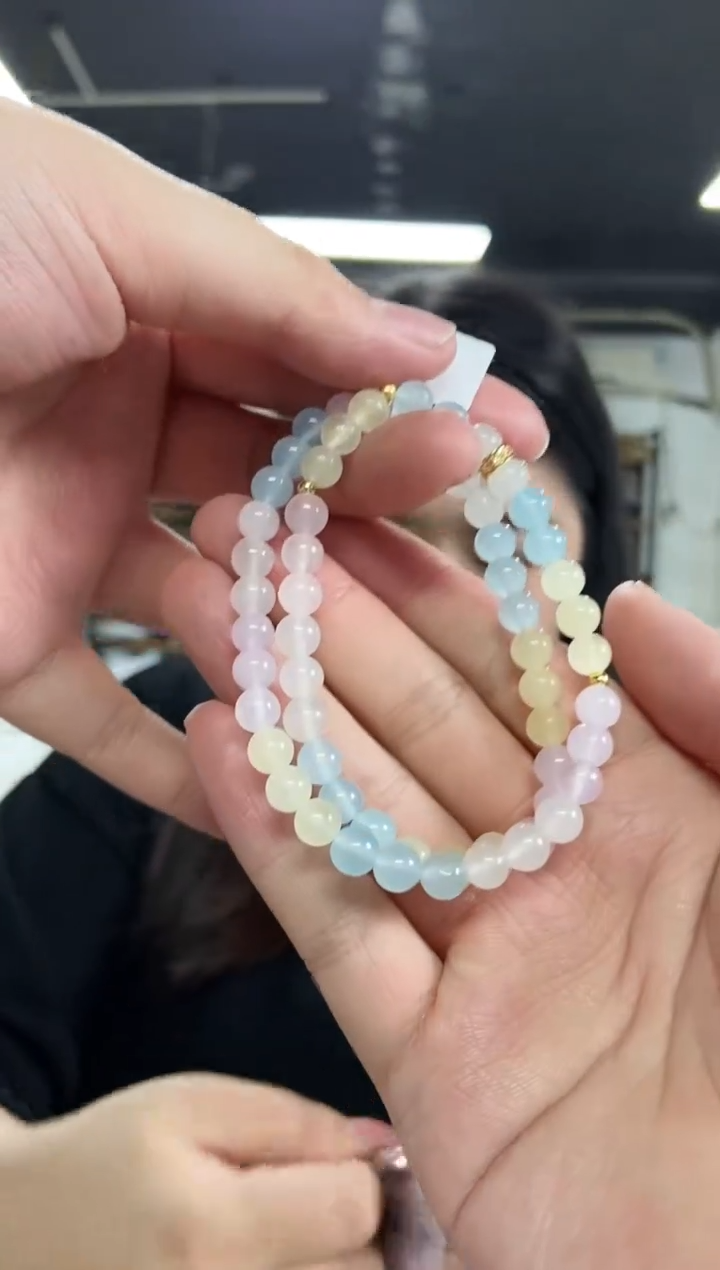 【闪购商品】绿柱石（摩根石）手串未镶嵌多样性发其一颜色微差