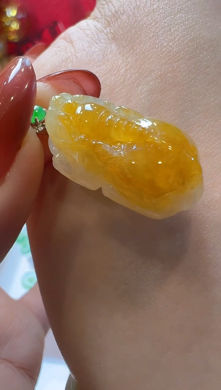 【闪购商品】翡翠吊坠(不含链)18K金镶嵌多样性团购发一件