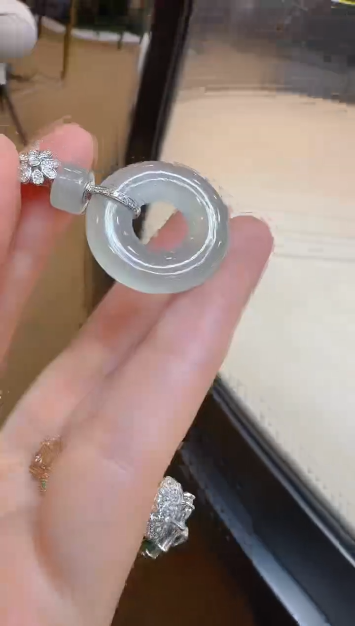 翡翠18K金镶嵌吊坠(不含链)多样性团购发一件