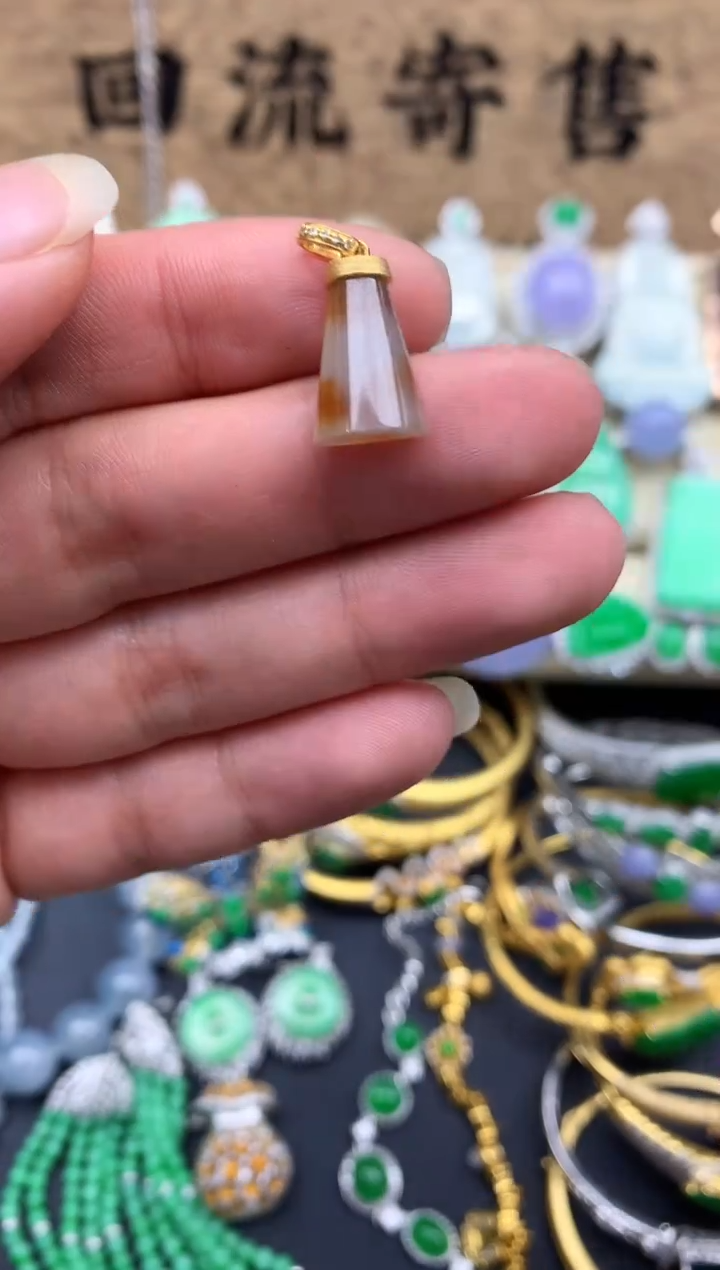 【闪购商品】翡翠颈饰18K金镶嵌52-中国好珍宝