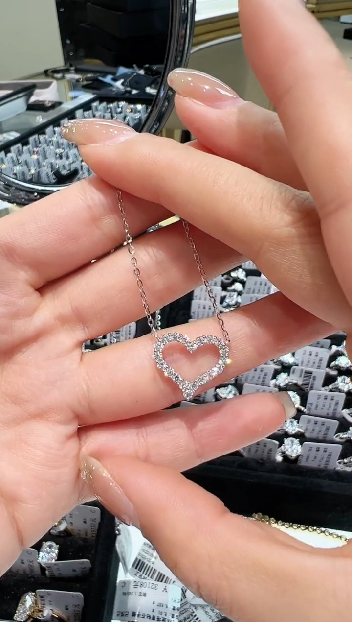 【闪购商品】实验室培育钻石颈饰18K金镶嵌项链