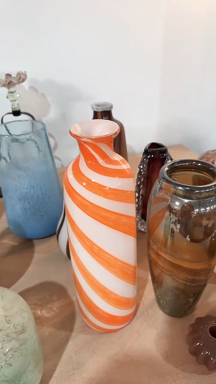 【闪购商品】玻璃橘色线条高