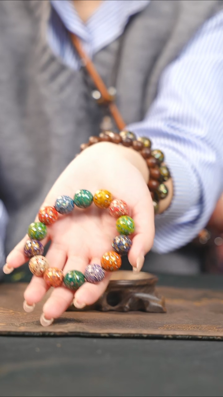 【闪购商品】紫光檀多宝螺钿手串（1.5）