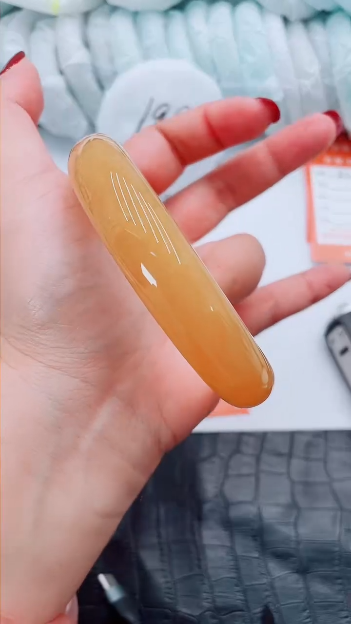 【闪购商品】石英质玉手镯未镶嵌R46-61/62