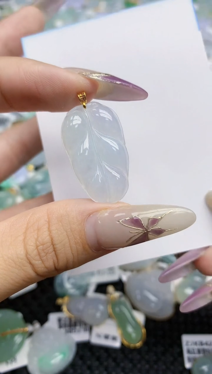 翡翠挂件18K金镶嵌90   天然翡翠A货